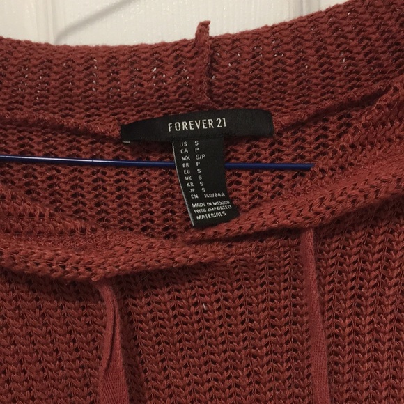 Long light knit sweater - Picture 3 of 3